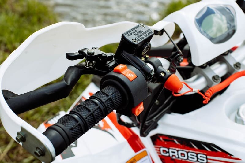Cross 180