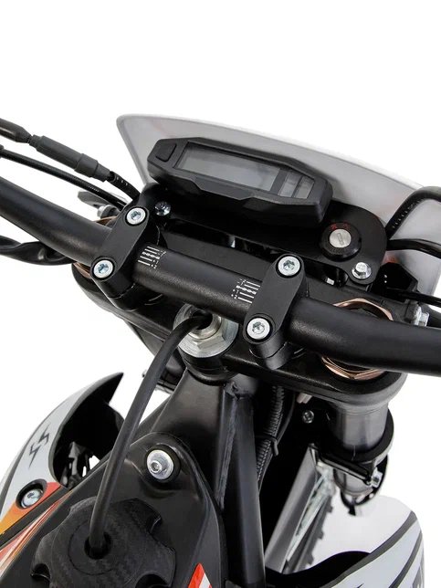 SHARMAX Expert "172" 250 V22 enduro