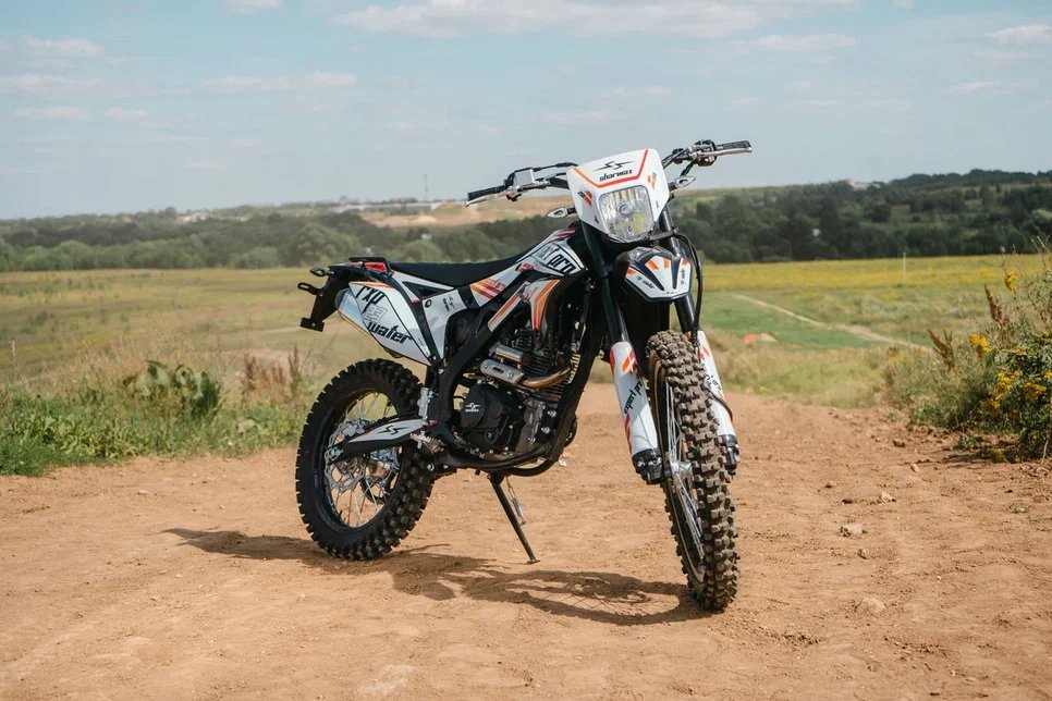 SHARMAX Expert "172" 250 V22 enduro