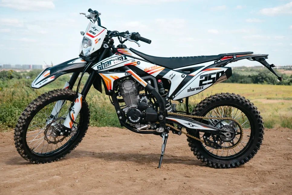 SHARMAX Expert "172" 250 V22 enduro