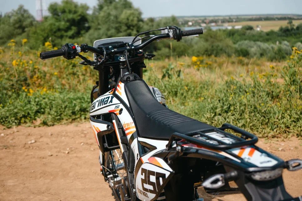 SHARMAX Expert "172" 250 V22 enduro