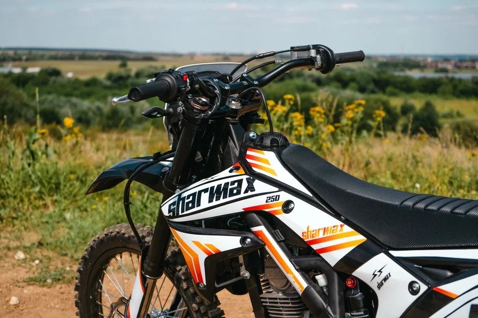 SHARMAX Expert "172" 250 V22 enduro