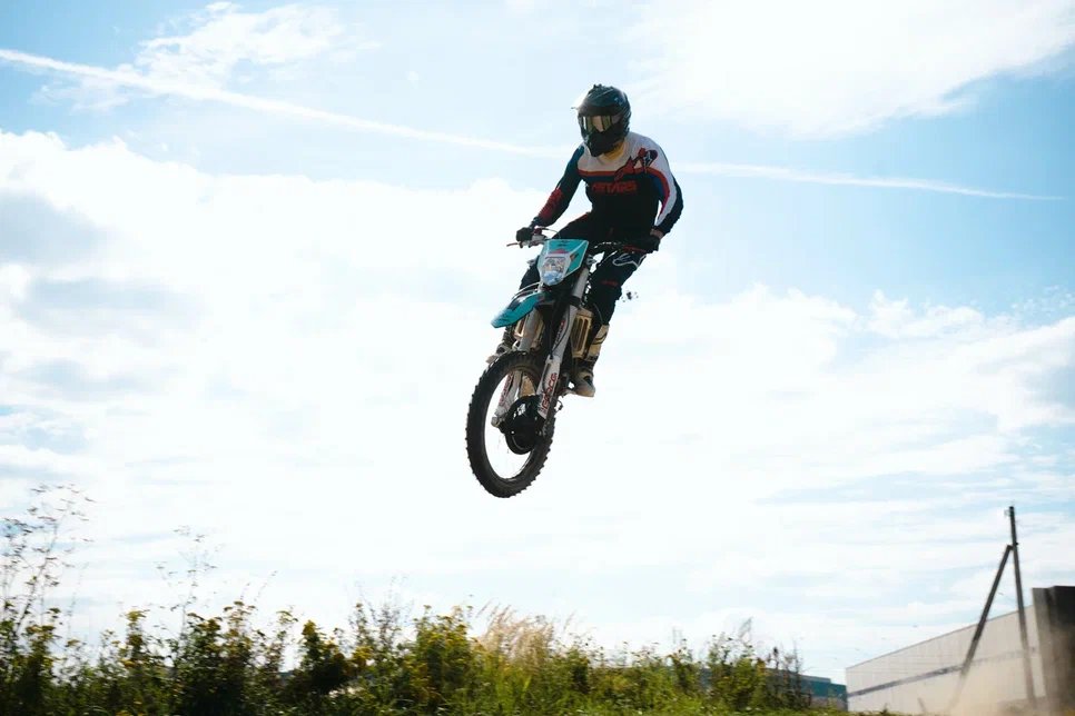 SHARMAX Expert "177" 250 V22 enduro