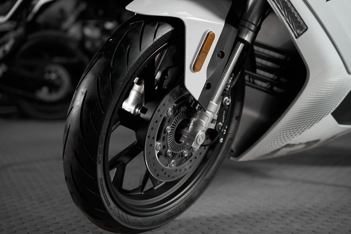 SHARMAX E-GP501