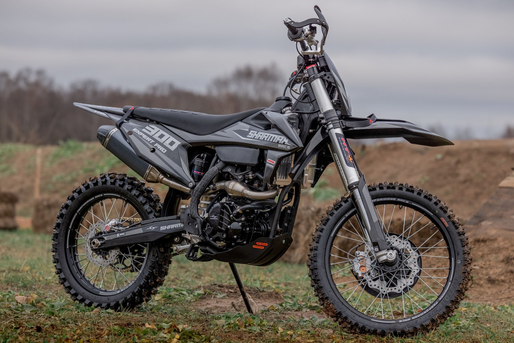 SHARMAX Expert 300 enduro