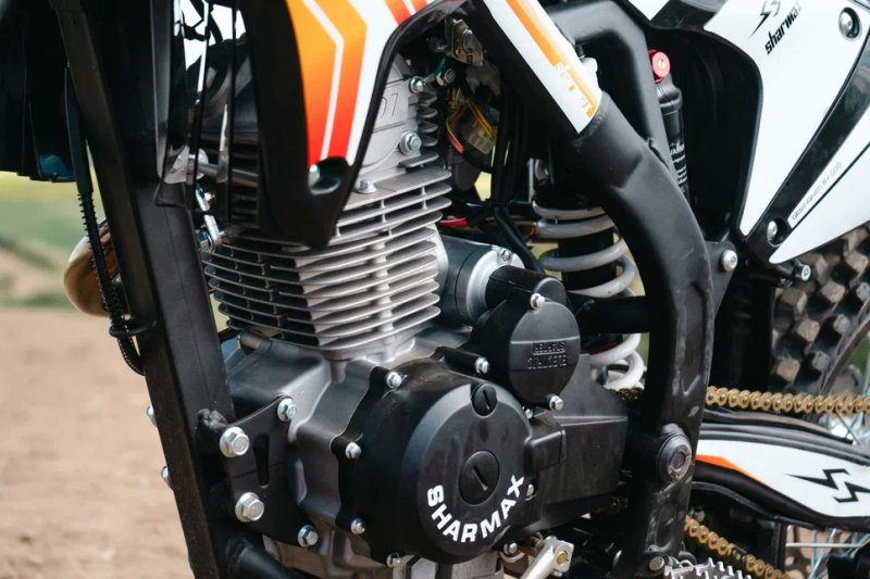 SHARMAX Expert "172" 250 V22 enduro