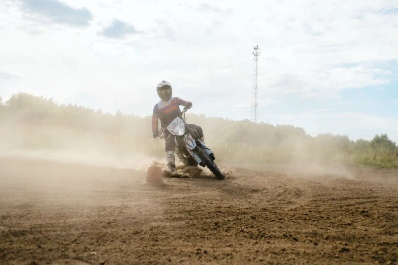 SHARMAX Expert "172" 250 V22 enduro