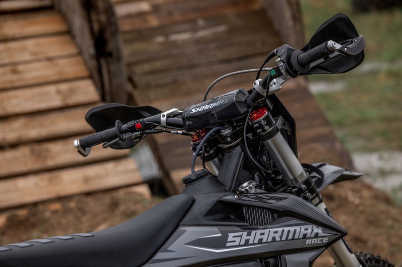 SHARMAX Expert 300 enduro