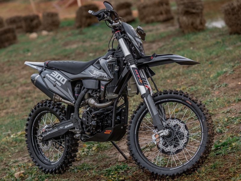 SHARMAX Expert 300 enduro