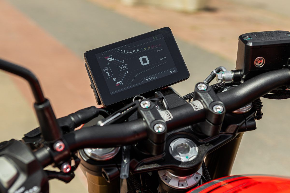 /media/6adf00677865f_724A6108_6_11zon.jpg
