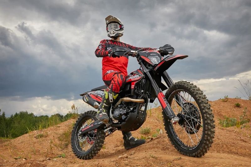 SHARMAX MOTORS Expertpro 280