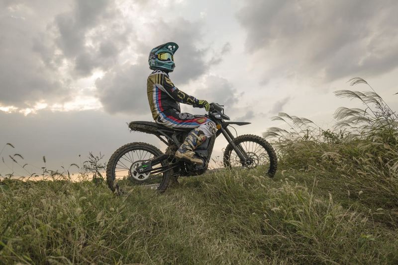 Q2 Enduro