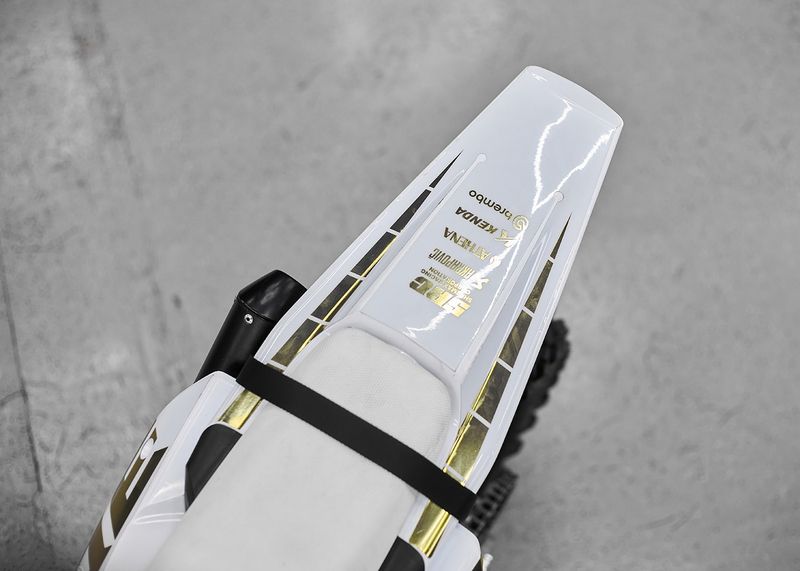 Expert Pro 300 2T Husq Edition